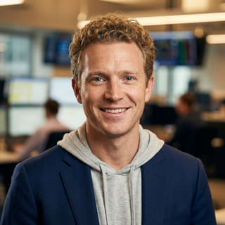 Ryan Brooks als leitender Trading-Analyst bei Wolf Kapitgrund